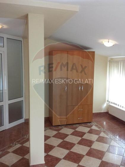 Clădire birouri /Sediu firmă de vânzare - Piața Centrală Galați - 15