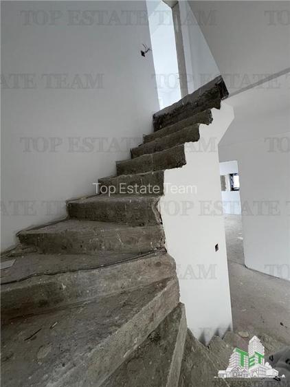 Vila pe stil modern, individuala cu 4 camere , 3 bai , Living , terasa,incalzilr - 27