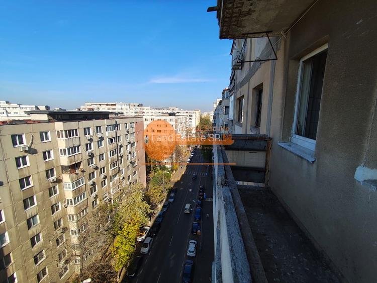 Garsoniera Gorjului-Bloc mixt(200 m metrou-1981) - 12