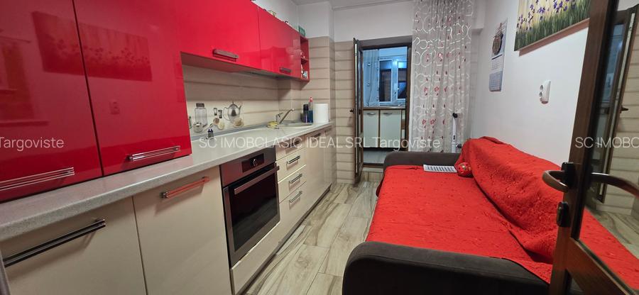 Etaj1, ULTRACENTRAL Târgoviște,  vanzare apartament 2camere - 11
