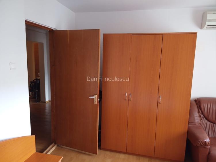 De vanzare apartament 3 camere Bd. Daciei - REZERVAT - 9