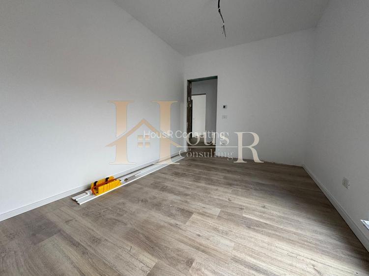 Casa Individuala in Oras.Proiect Modern.Car Port - 12