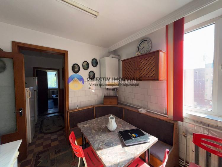 Apartament 4 camere - B-dul Traian 87 mp  - 10