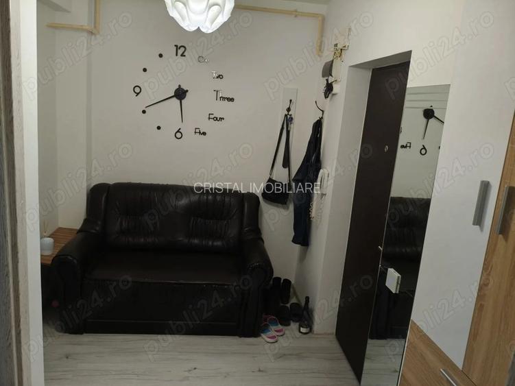 Garsonieră 42 mp, centrală proprie, parcare subterană, Titan - 2