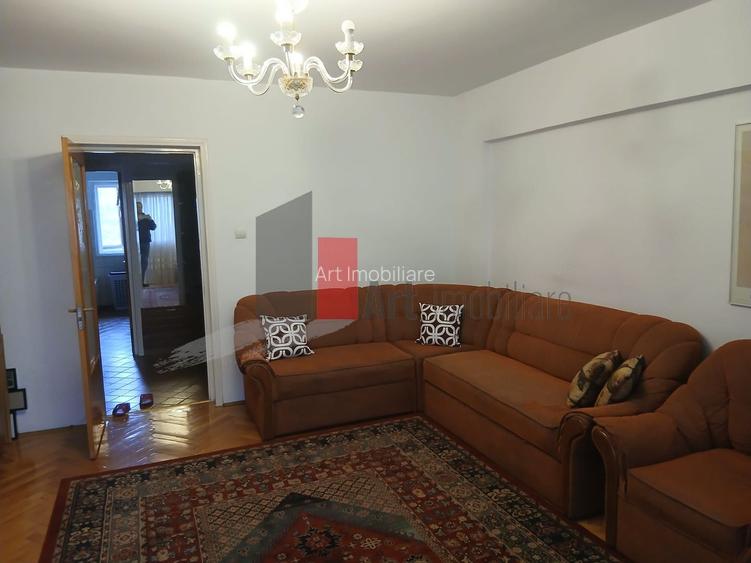 Inchiriere 3 Camere Decebal - 5