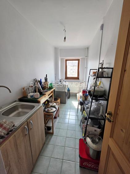 Tineretului, 5 minute metrou Timpuri Noi, stradal pe Viorele, bloc 1987 - 8