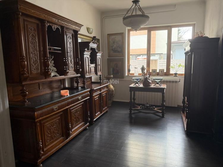 Cotroceni , Piața Leu , Palatul Cotroceni - 2