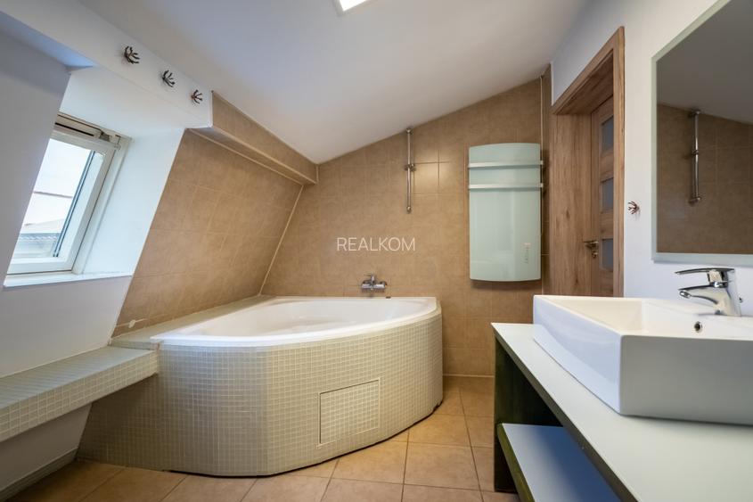 VANZARE VILA 12 CAMERE POPESTI LEORDENI – DRUMUL FERMEI – COMISION 0% - 47