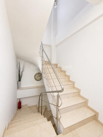 ÎNCHIRIERE APARTAMENT 3 CAMERE / ZONA HERĂSTRĂU - 12