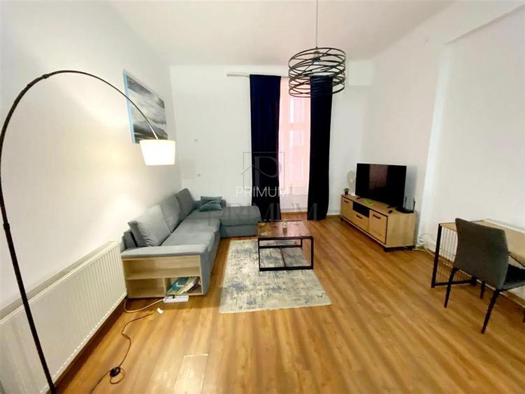 Ultracentral, 1 camera, decomandat, renovat, centrala proprie, POZITIE EXCELENTA - 3