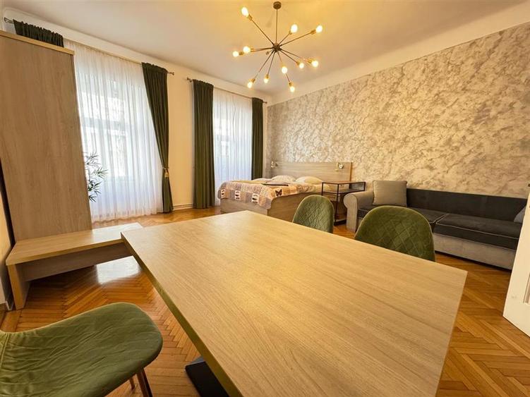 Afacere la CHEIE 2 garsoniere de LUX in zona Ultracentrala
