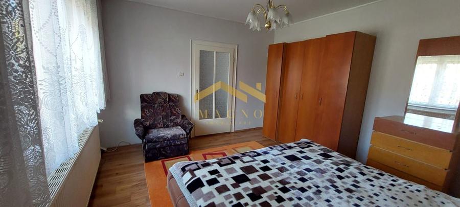 Casa de vanzare in Vladimirescu in zona primariei.