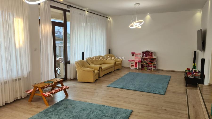 Casa individuala 318mp D + P + E si teren propriu 600 mp - 6