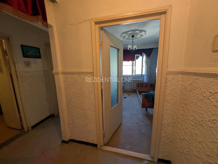 Decomandat, 3 camere - spatios - 5