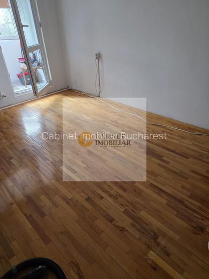 3 Camere-64MP | Reabilitat | 1975 | Creditabil | M Romancierilor 9 min - 5