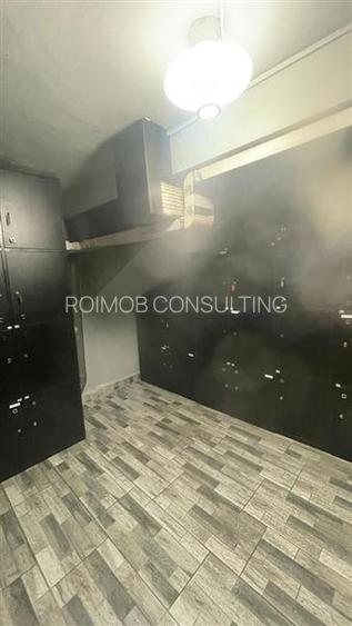 Piata Muncii, vila  moderna, 380 mp,  11 camere - 11