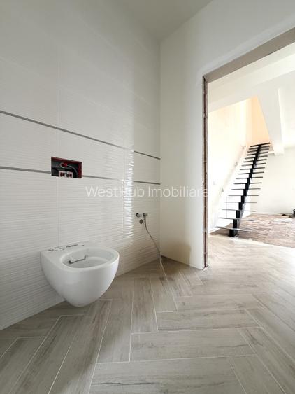 Duplex 4 camere, 110mp utili, 260mp teren, asfalt - Mosnita Noua - 11