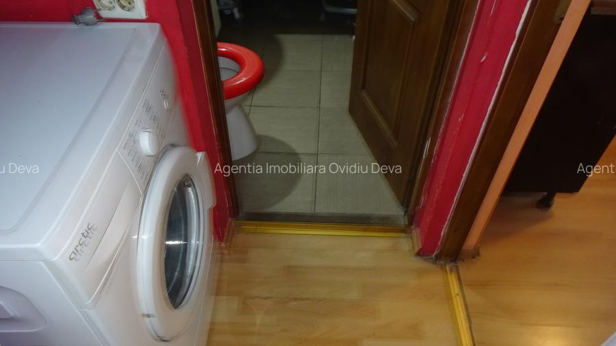 Inchiriez apartament 3 camere in Deva, zona Scarisoara, etaj 2, mobilat - 4
