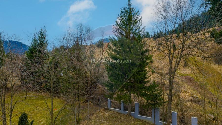 Teren 857mp Sacele/ fundatie / proiect casa/ AC- cf / Strada 7 Izvoare - 12