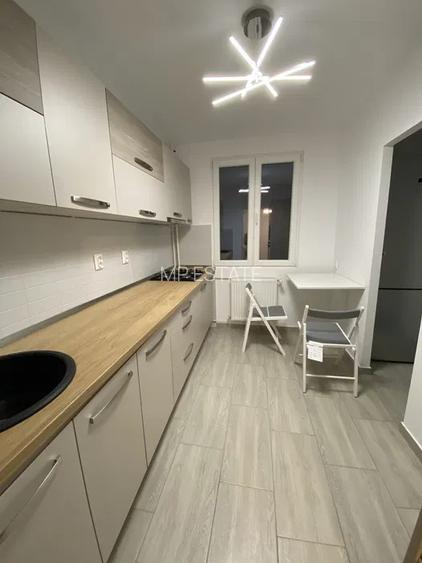 Apartament 3 camere Drumul Taberei/Metrou Valea Ialomiței 2minute - 5