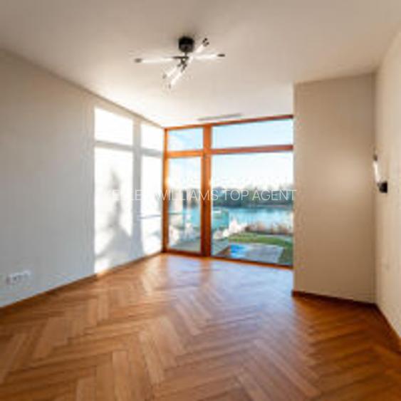 Vila pe malul lacului Mogosoaia | 617 mpt, teren 1182 mp - 17