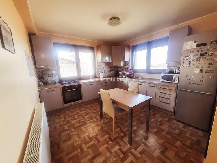 Vila superba din busteni si piatra pentru cei care doresc sa iasa din tipare ! - 6