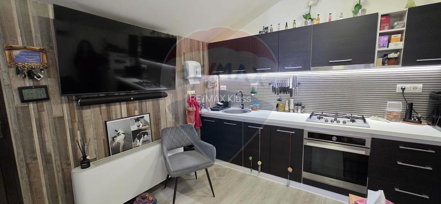 Apartament 3 camere de vanzare 475 mp teren 800m de centru Busteni - 2