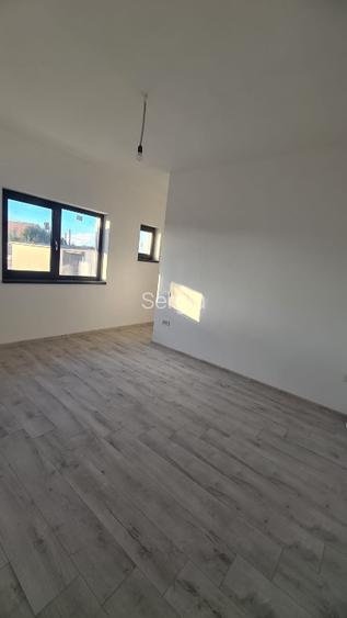 Casă individuală de vânzare  - 4