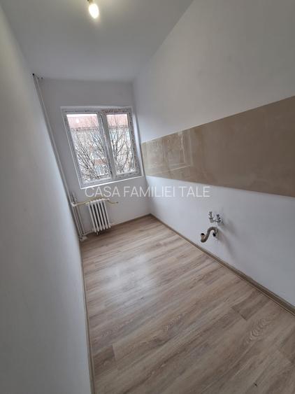 103000 euro!! 4 camere renovate .. Circumvalatiunii .. etaj 3 - 3