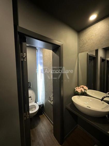 Spatiu comercial inchiriat pentru pub/bar 3000€/luna - 19