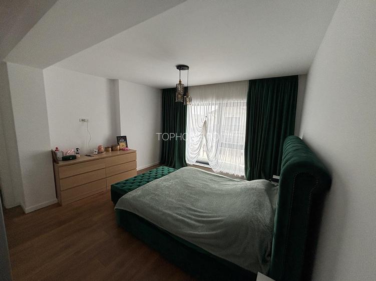 Particular -Cartierul nou- Miorita - 240 mp utili- 247.000 euro - 33