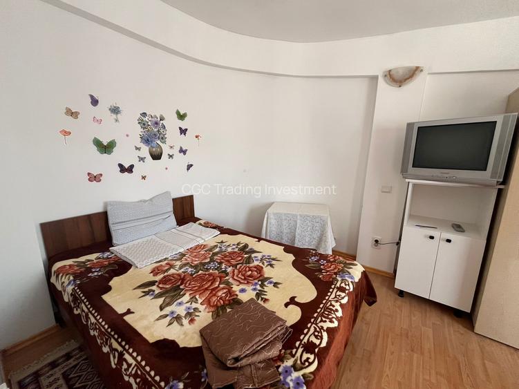 Garsoniera mobilata ,utilata cu terasa - 2