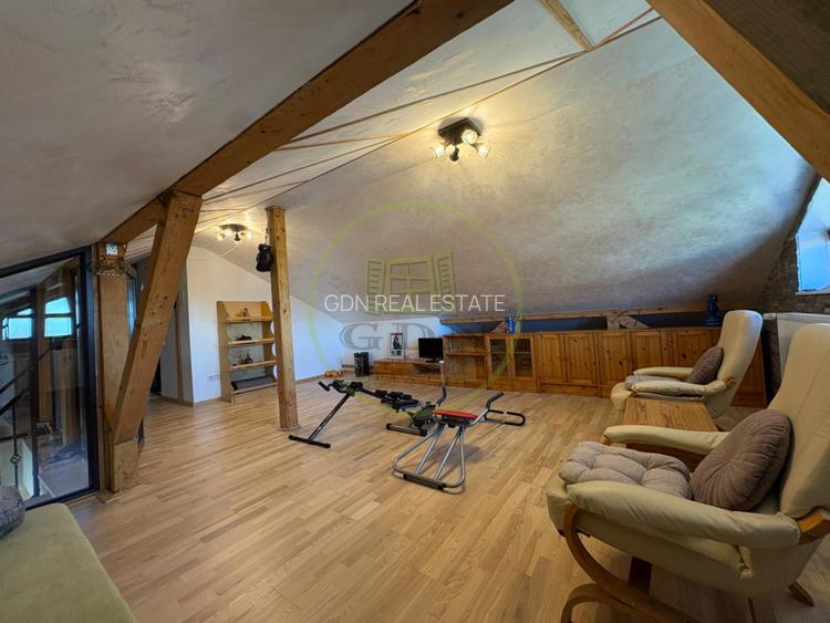 Casa, P+E+M, 170 mp, Zona Ford - 11