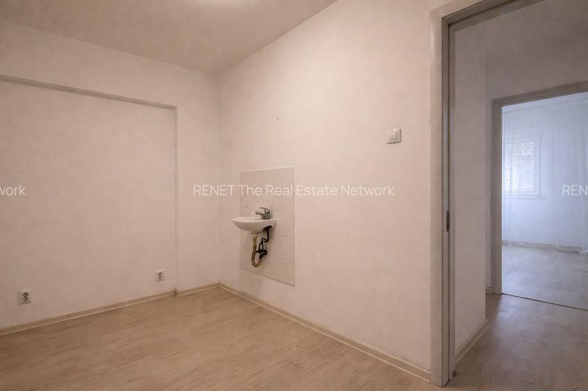 Splaiul Unirii – stradal, 3 camere decomandat, 80 mp - Langa Camera de Comert - 9