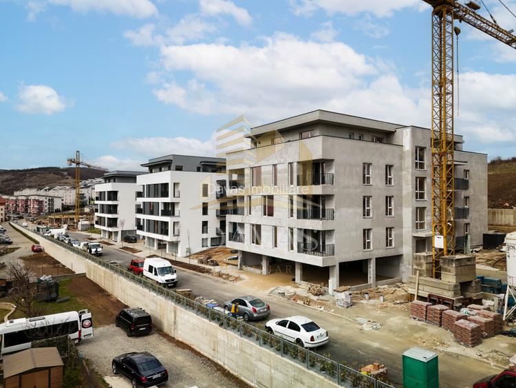 Apartament în bloc Nou de 4 camere - Parcare | Baciu - 2