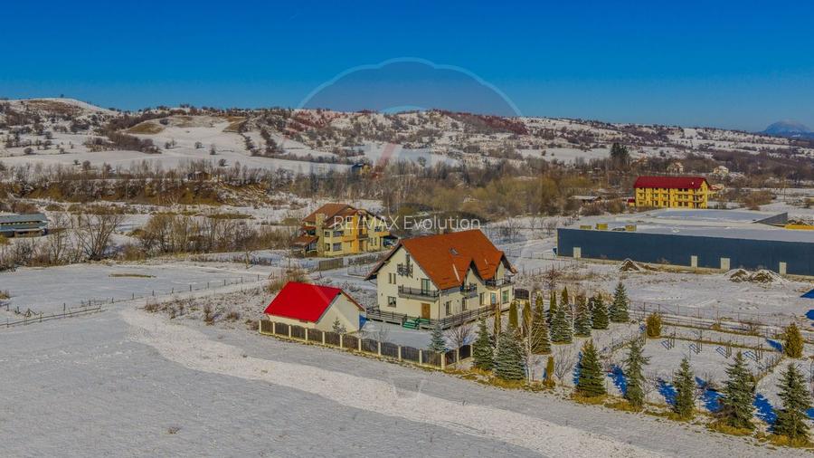 Casa cu potential turistic in Tohanu Nou - Comision 0% - 16