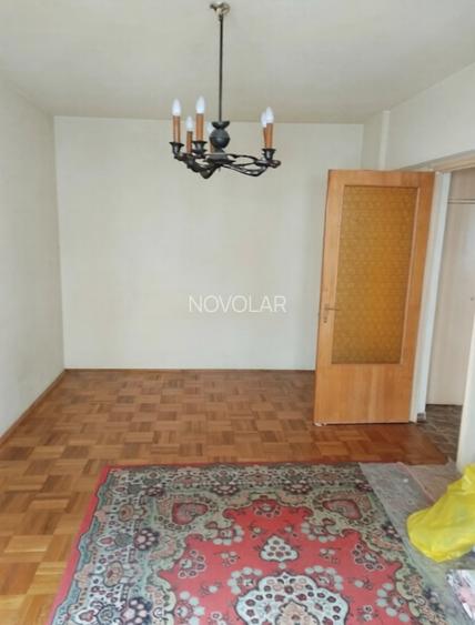 Apartament 3 camere Decomandat - necesita renovare - 2