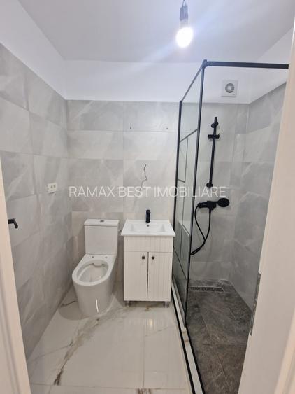 Titan - Scoala 195 - langa Parc IOR - 3