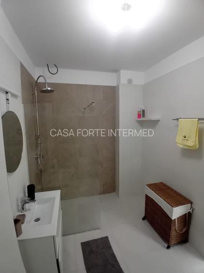 Apartament 2 camere Statiunea Mamaia - 650 euro - 11