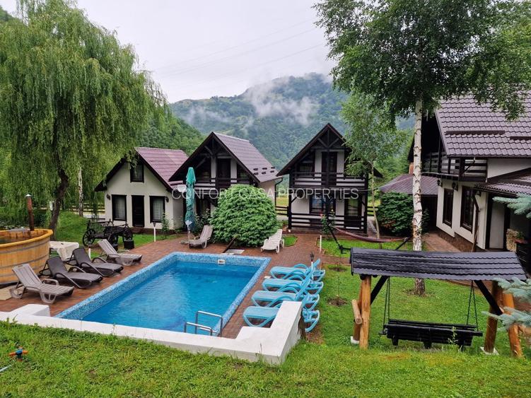 Complex Turistic - 900 mp utili -  teren 3000 mp - Piscina - zona turistica - 2