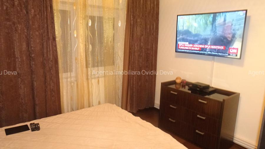 Vand apartament de 2 camere decomandat in Deva, zona I. Creanga + boxa intabulat - 10