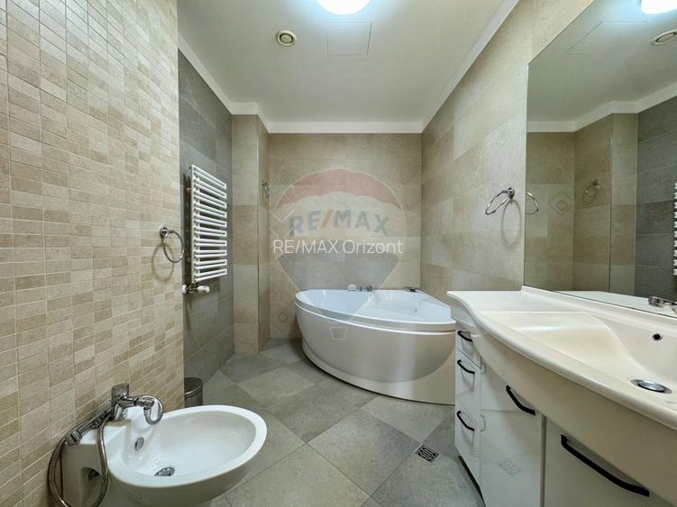Apartament de Lux 3 Camere de Închiriat – Bellevue Residence, Brașov - 9