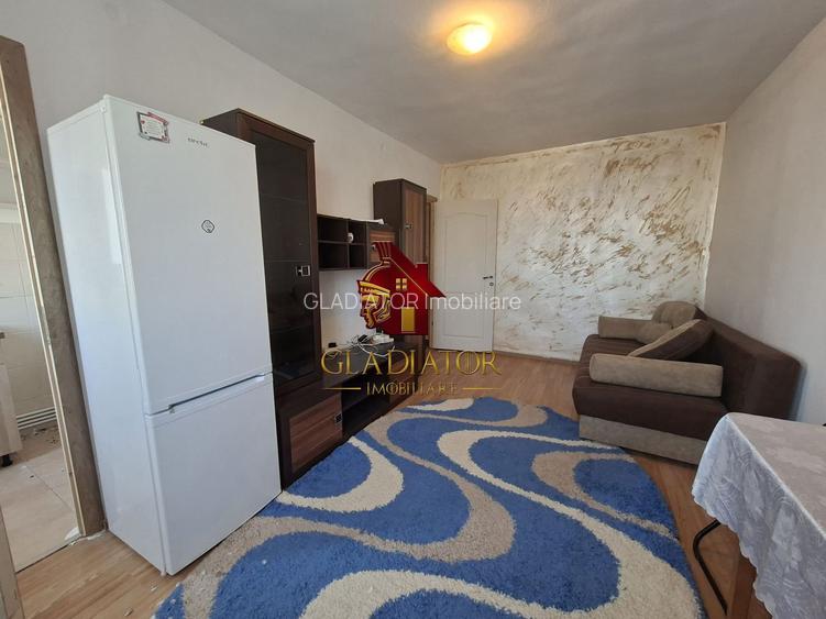 Garsoniera Mircea cel Batran, centrala, lift, parcare in zona, nu rata - 8