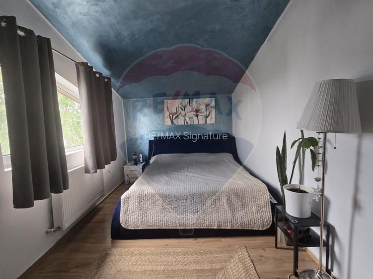De vanzare Casă / Duplex - 9