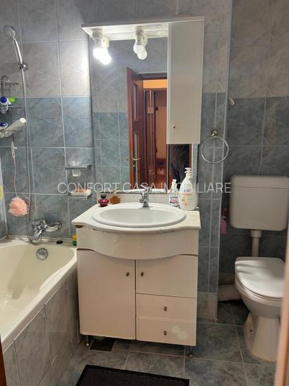 Unirii-Decebal stradal, 4 camere, etaj 6, st- 115 mp, - 7