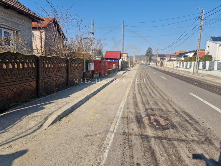 Teren intravilan Argeselu! - 2