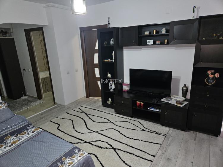 Garsoniera modrna in bloc nou ( bloc Macro ) in Gavana - 7