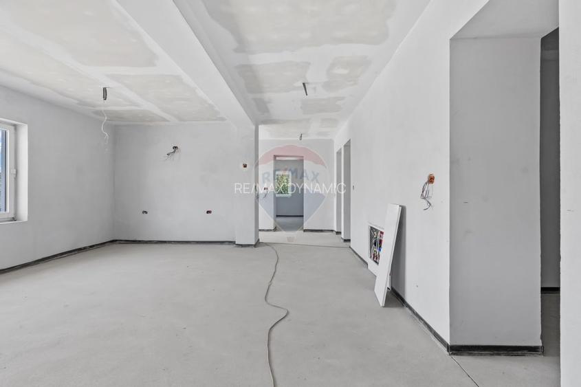 Casa spatioasa 244 mp cu teren generos 2.834 mp - Satu Mare, Secusigiu - 7