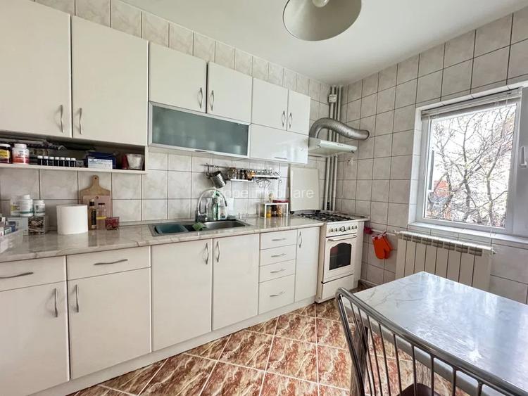 Mall Vitan - Foisorului - Apartament 3 camere decomandat - 5