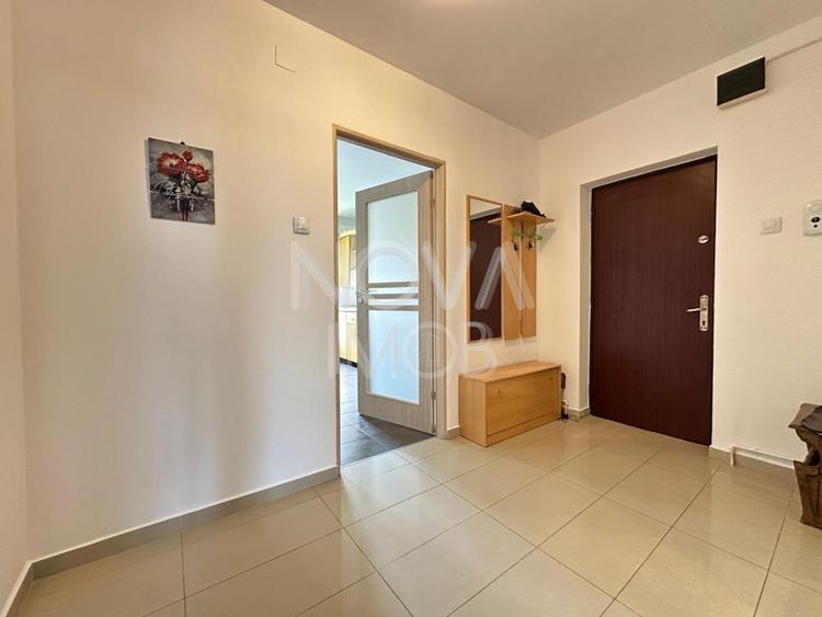 Apartament 3 camere, decomandat - Central